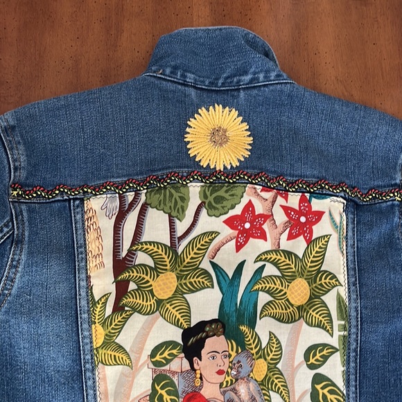 Frida Kahlo Theme GAP Jeans Jacket (Size S) - Picture 5 of 6